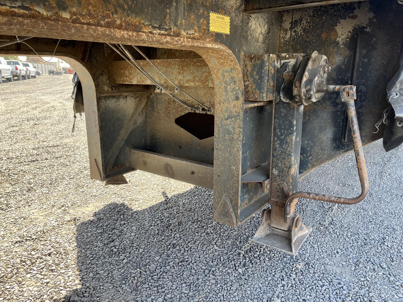 ./imagenes/INVOICE/2019/17946/CURTAIN-SIDE-TRAILER (11).JPG